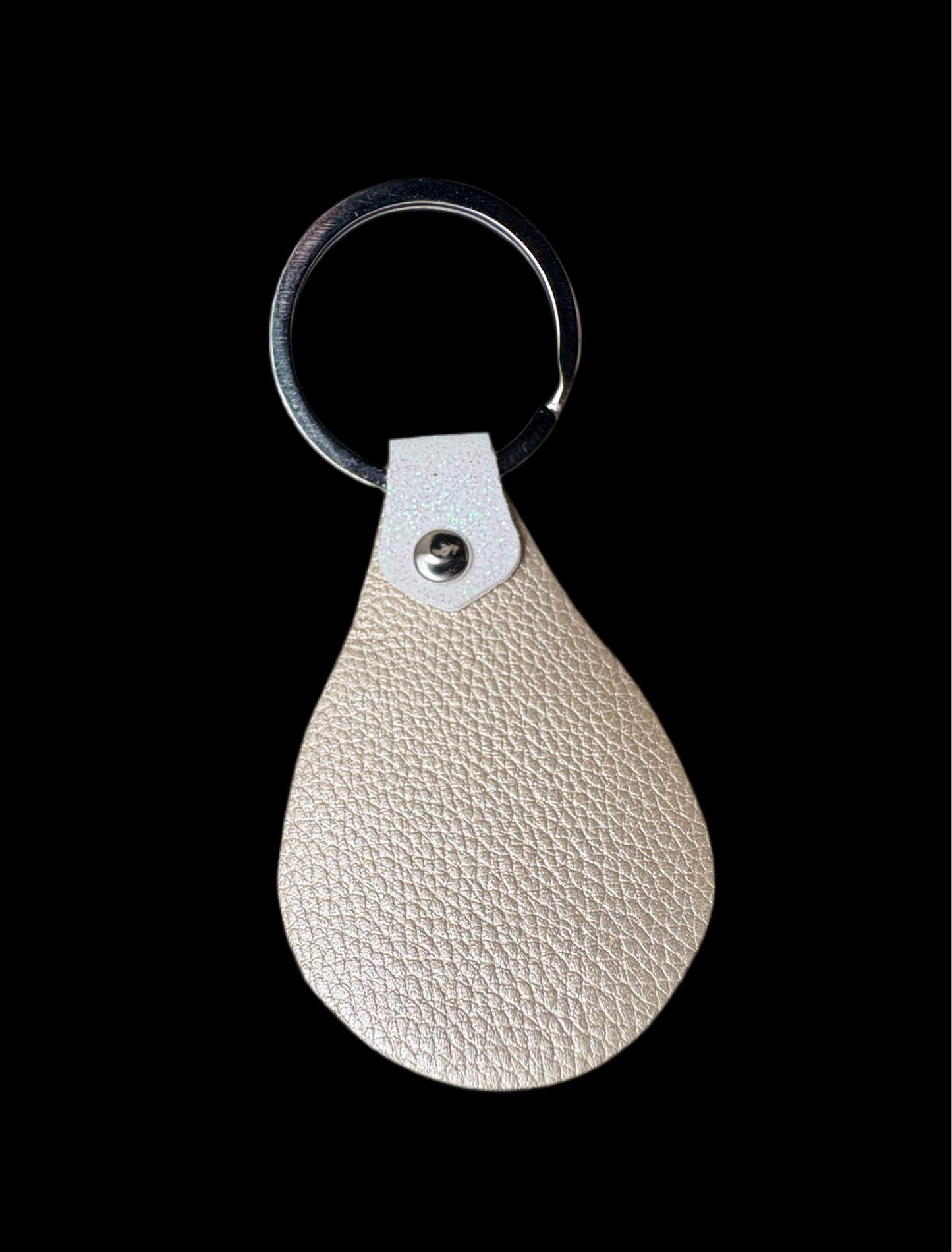 Custom Keychains: Personalize Your Everyday Carry